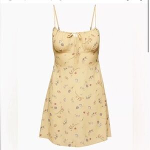 Aritzia (Wilfred) Bellow Floral Sundress